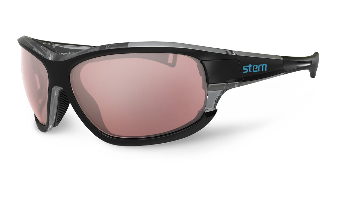 Full wrap sunglasses with rose polarized interchangeable lenses that have oleophobic coating and block out harmful UV420 rays. The full wrap and head retention system make this a great product for water sports.