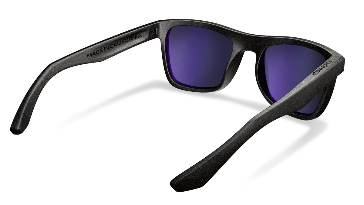 Polarized sunglasses with rose tinted lenses that block out harmful UV420 rays. Anti reflective coating on the back of the lens.